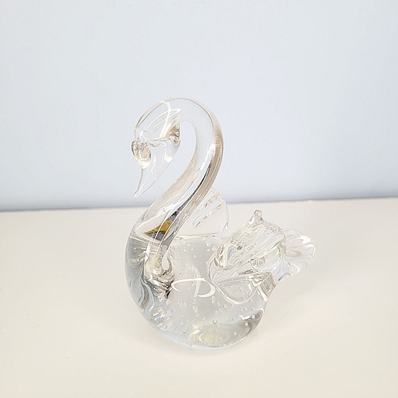 Hand Blown Art Glass Swan Sculpture Paperweight - Picture 6 of 9